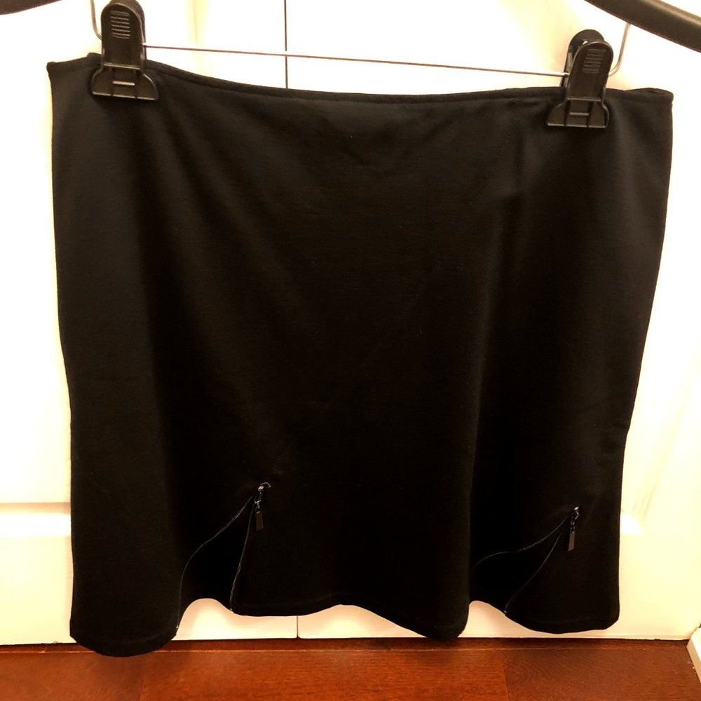 Black skirt.